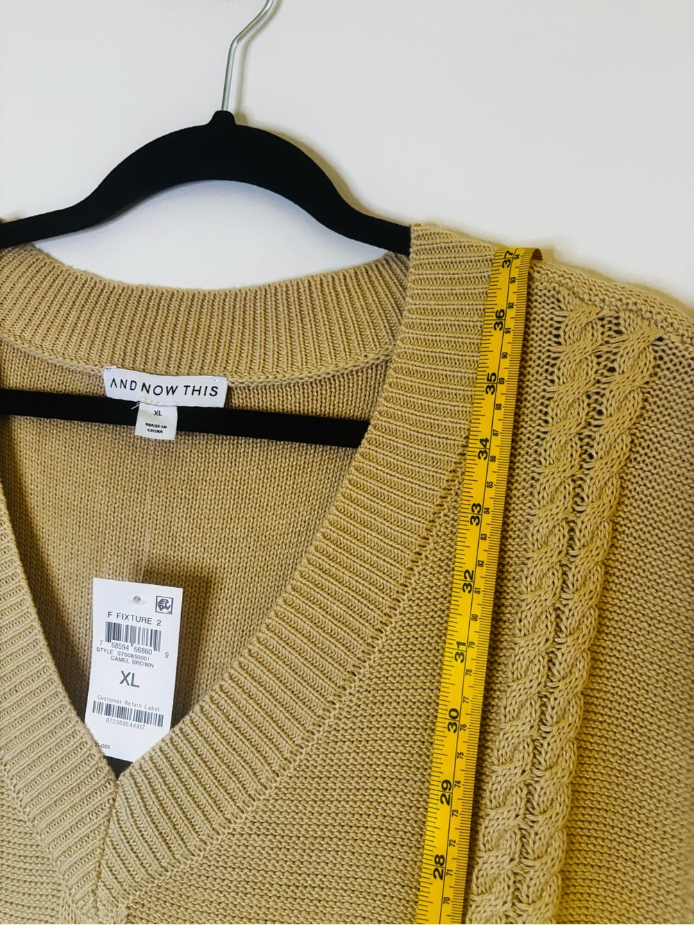 XL NWT AND NOW THIS BRAND - Sleeveless V-Neck Cable-Knit Sweater Vest in Tan - Picture 2 of 5